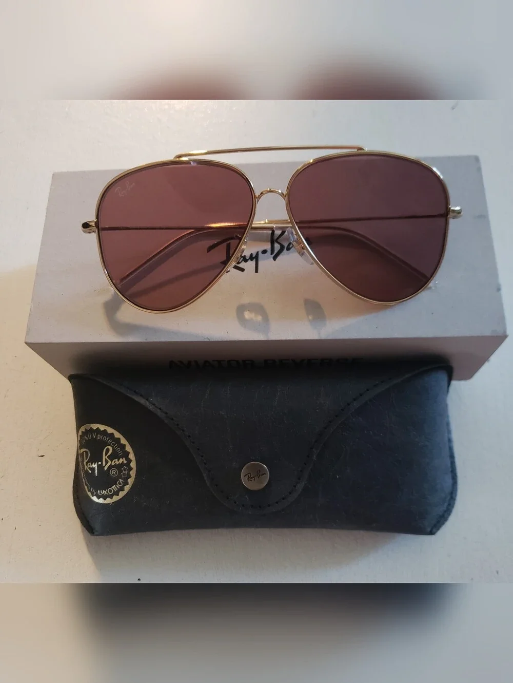 Ray-Ban Aviator Reverse- Gold Frame with Violet Lenses 59mm
